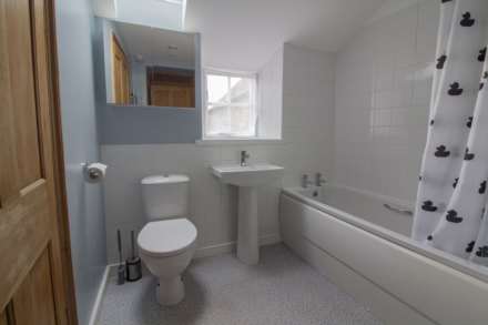 Naishs Street, Frome, Image 16