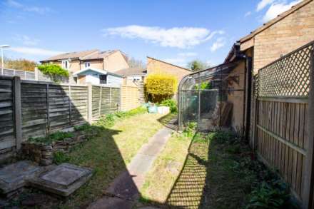 Aspen Close, Frome, Image 2