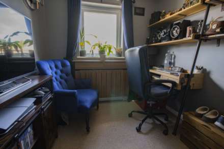 Holly Court, Frome, Image 21