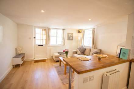 Hartley Court, Frome, Image 6