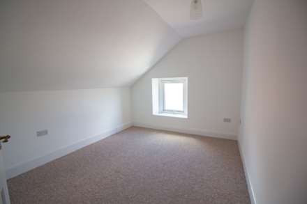 Vallis Way, Frome, Image 9
