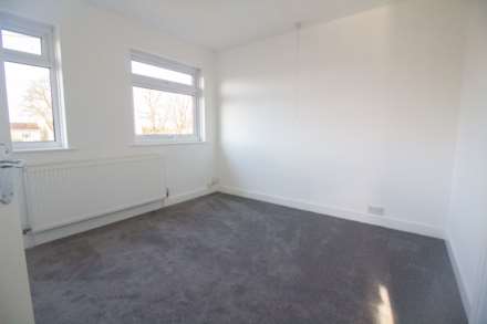 Mendip Drive, Frome, Image 6