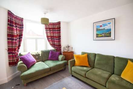 Wallbridge Avenue, Frome, Image 3