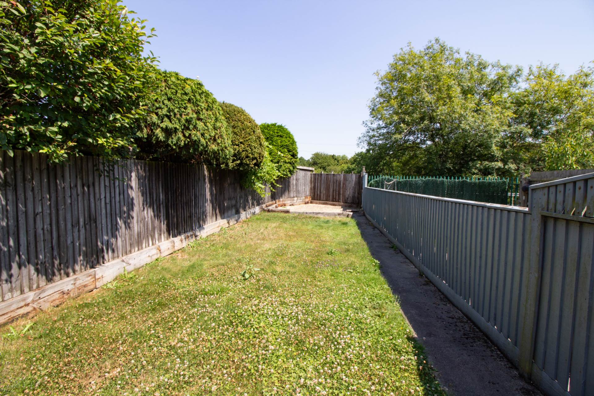 Holmbury Close, Frome, Image 3