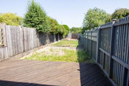 Holmbury Close, Frome, Image 2