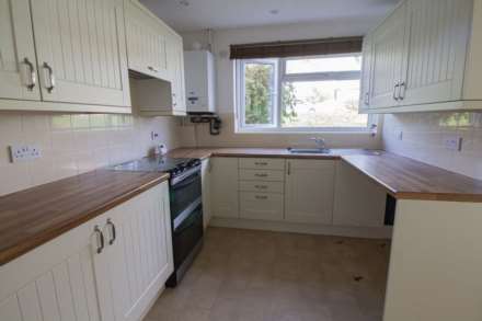 Parkhill Drive, Frome, Image 5