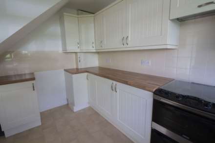Parkhill Drive, Frome, Image 7