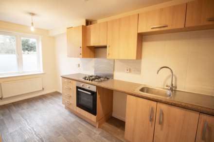 Slipps Close, Frome, Image 4