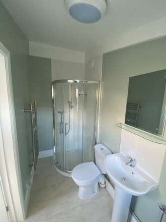 Westend Cottages, Wellow, Image 7