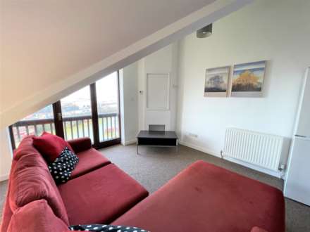 Y Lanfa, Trefechan, Image 4