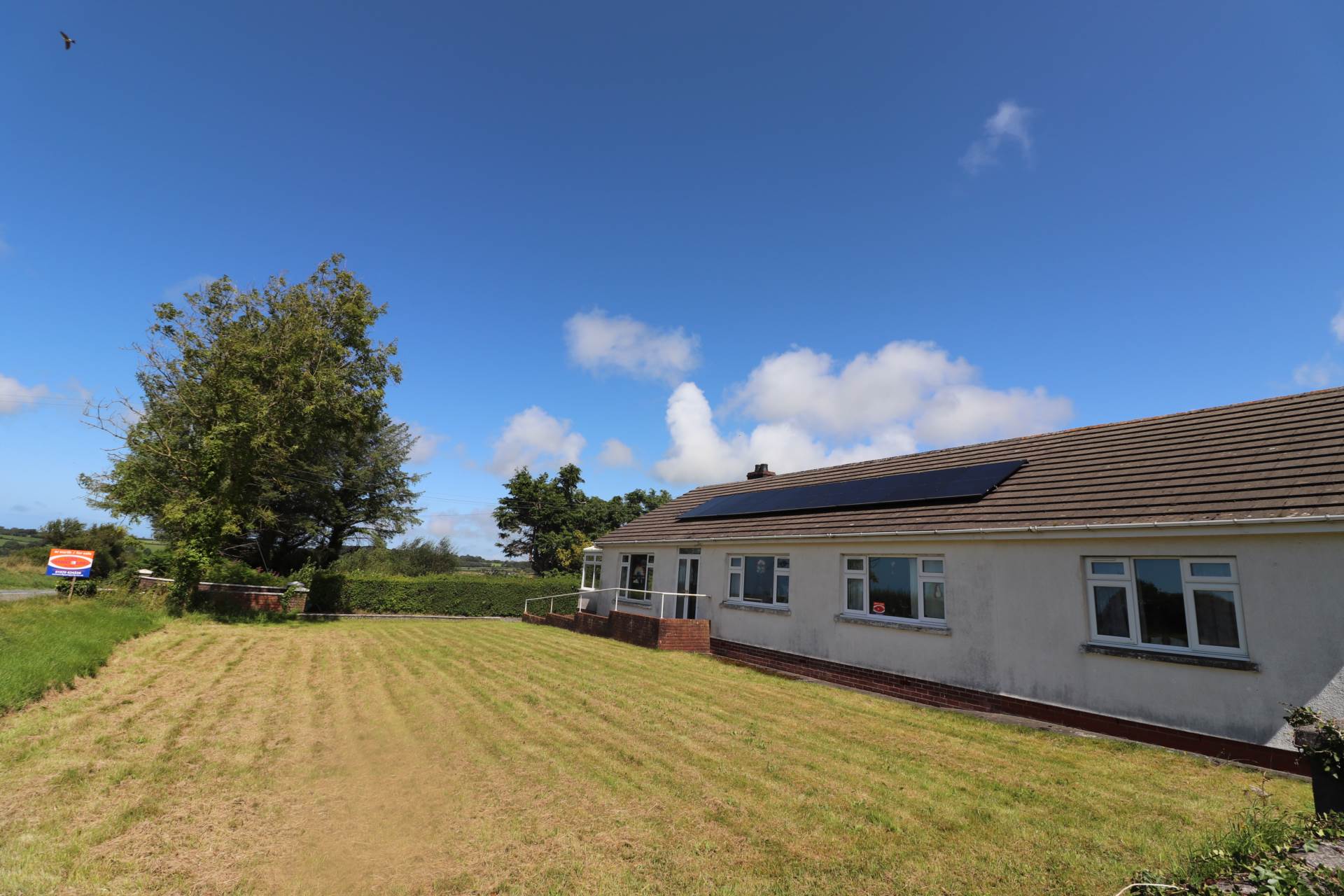 Cross Inn, Llanon, Image 13