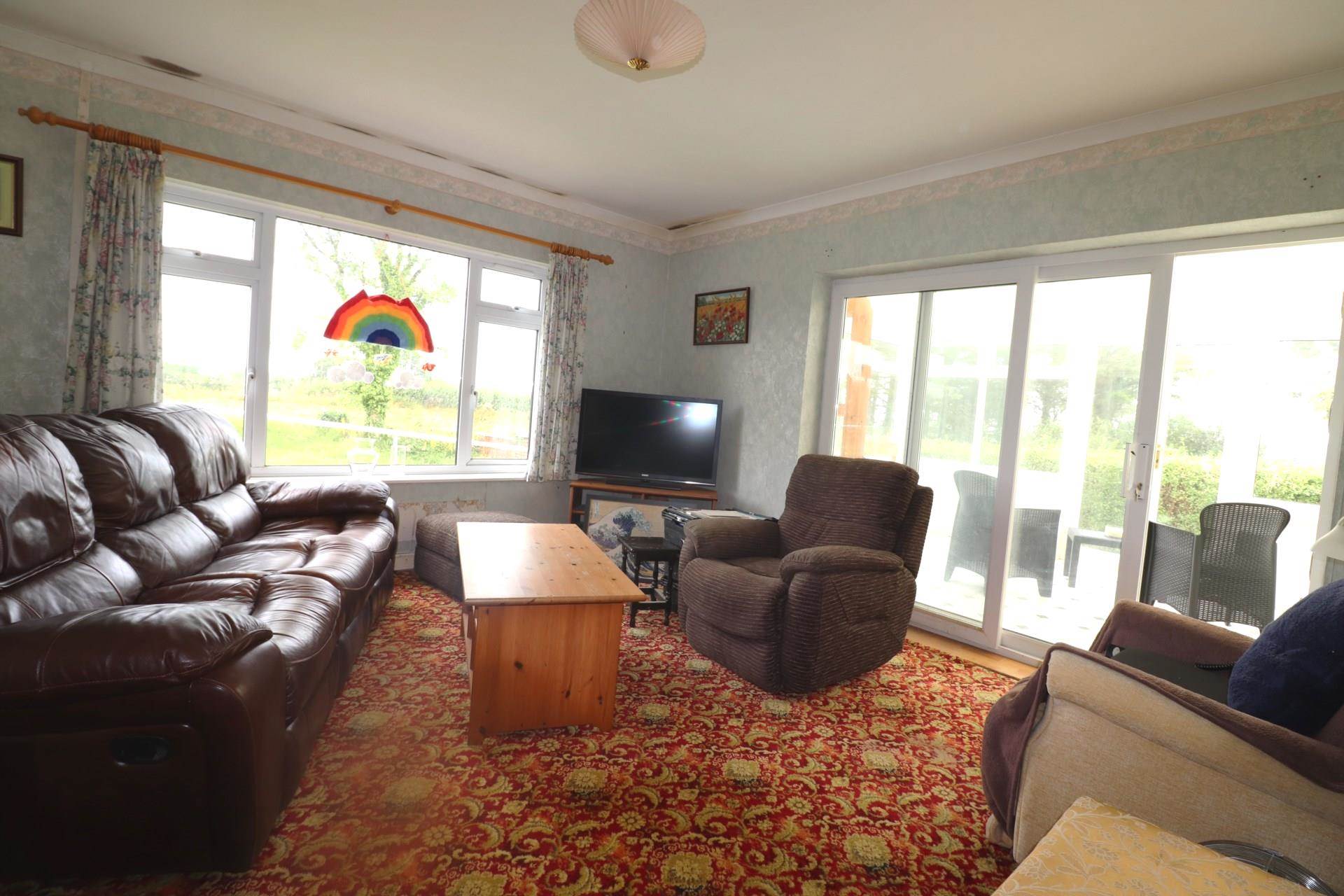Cross Inn, Llanon, Image 8