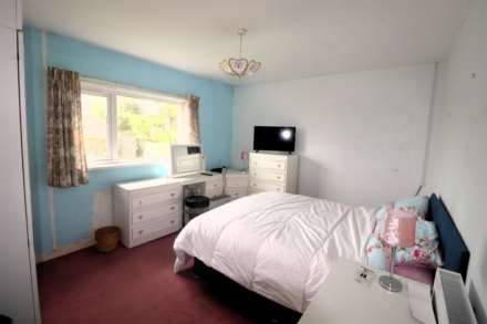 Cross Inn, Llanon, Image 10