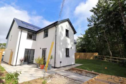 4 Bedroom Detached, Ger Y Cwm Development, Penrhyncoch