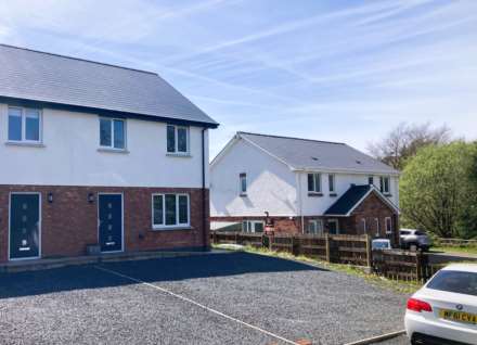 3 Bedroom Semi-Detached, Brynrheidol, Ponterwyd, Aberystwyth