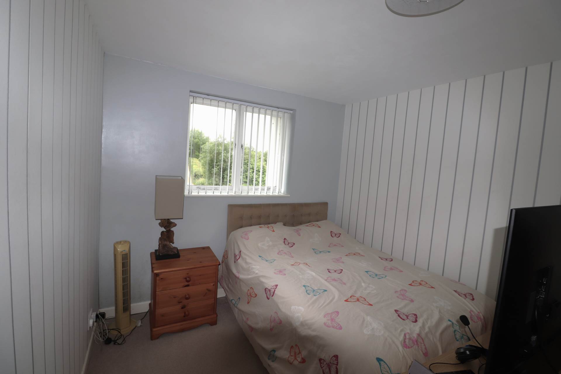 Cwmcarfan, Llanddewi Road, Image 11