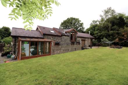 Cwmcarfan, Llanddewi Road, Image 23
