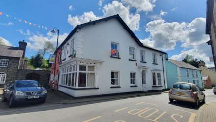 End Terrace, Tregaron