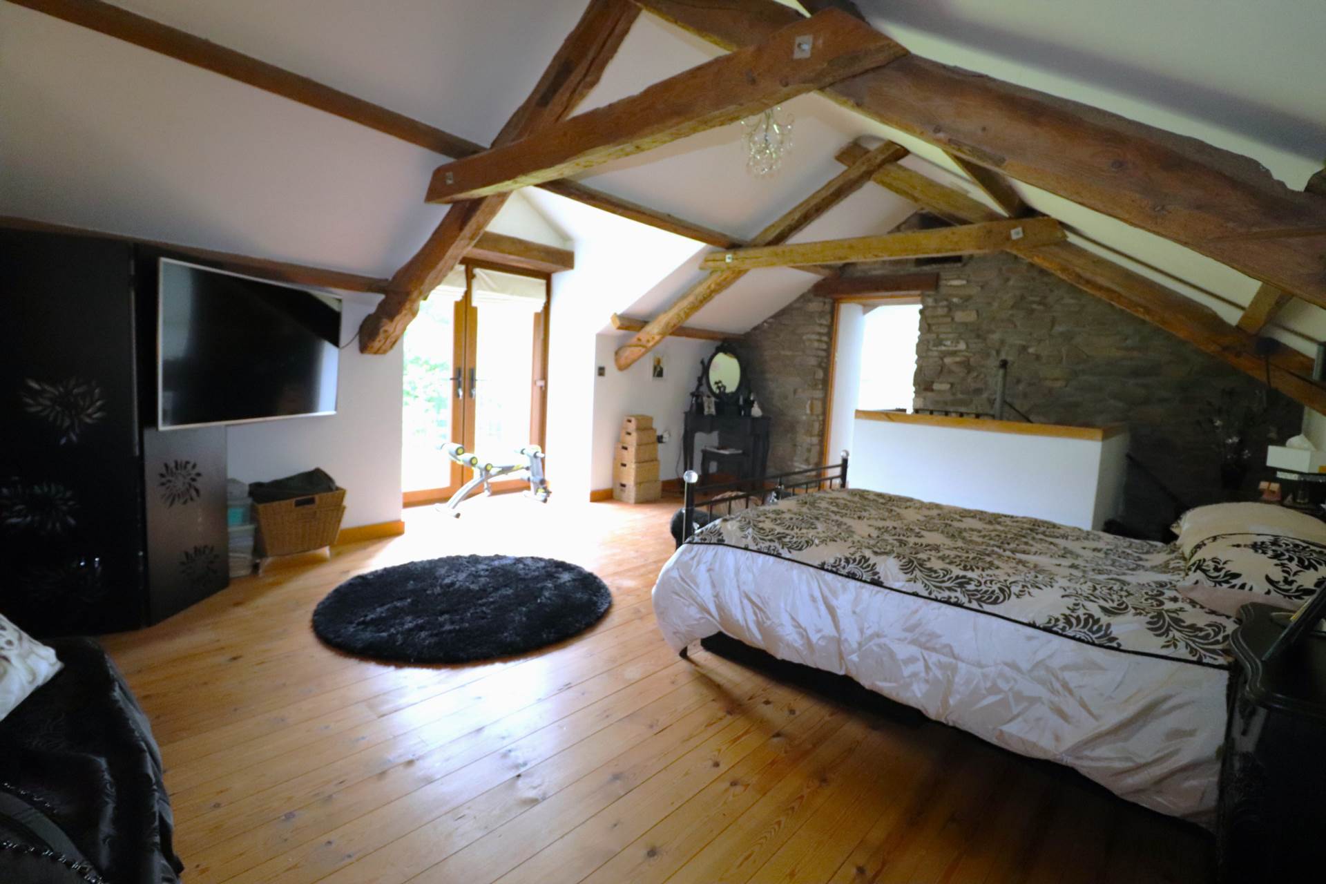 Cwmcarfan, Llanddewi Road, Image 20