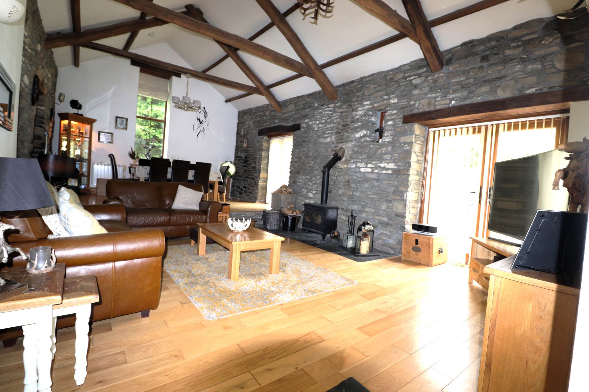Cwmcarfan, Llanddewi Road, Image 3