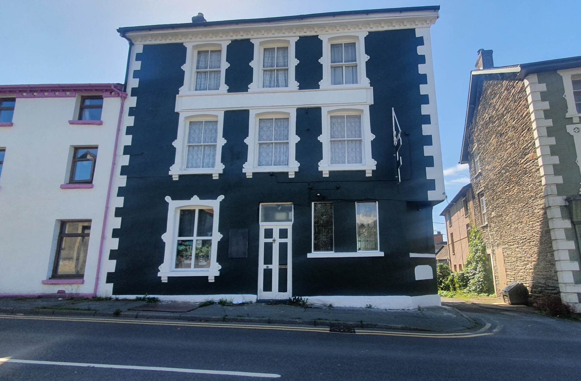 Dyfi Foresters Inn, Machynlleth, Image 1