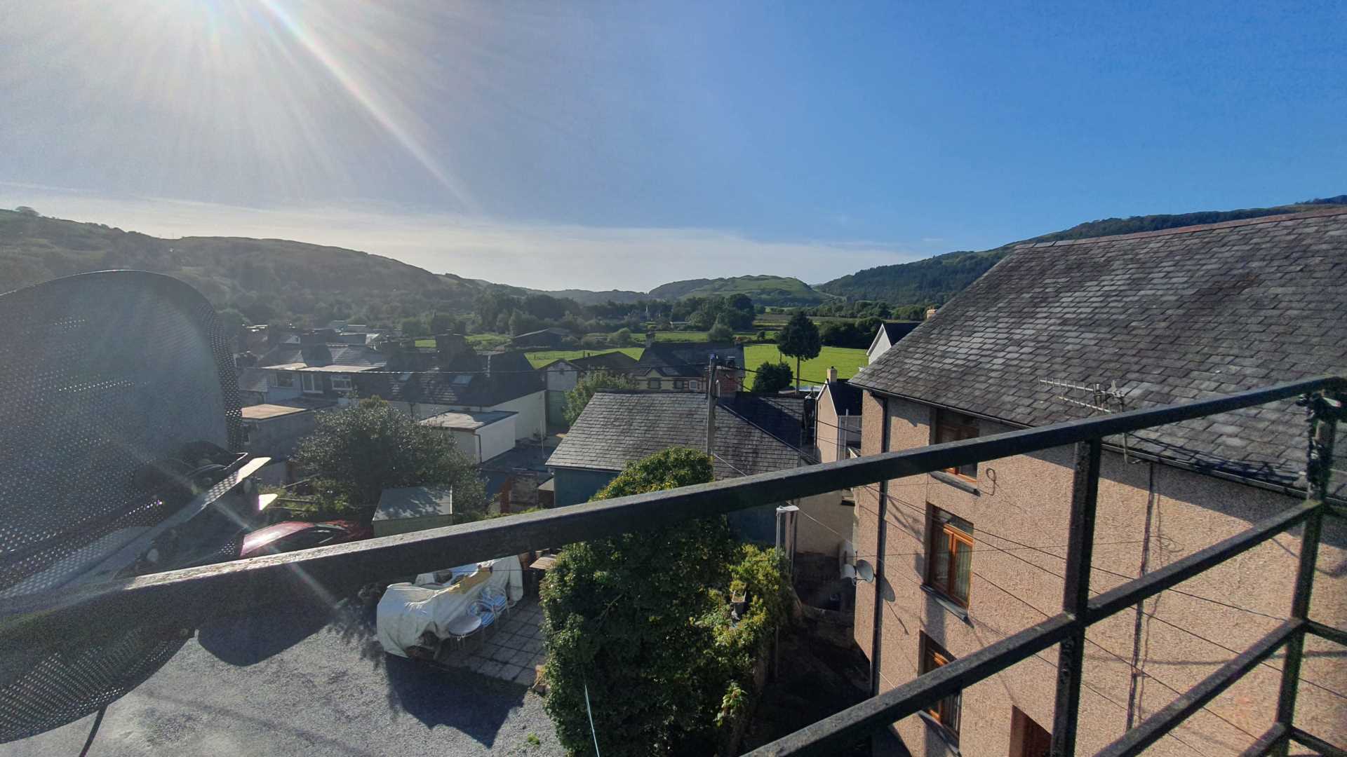 Dyfi Foresters Inn, Machynlleth, Image 11