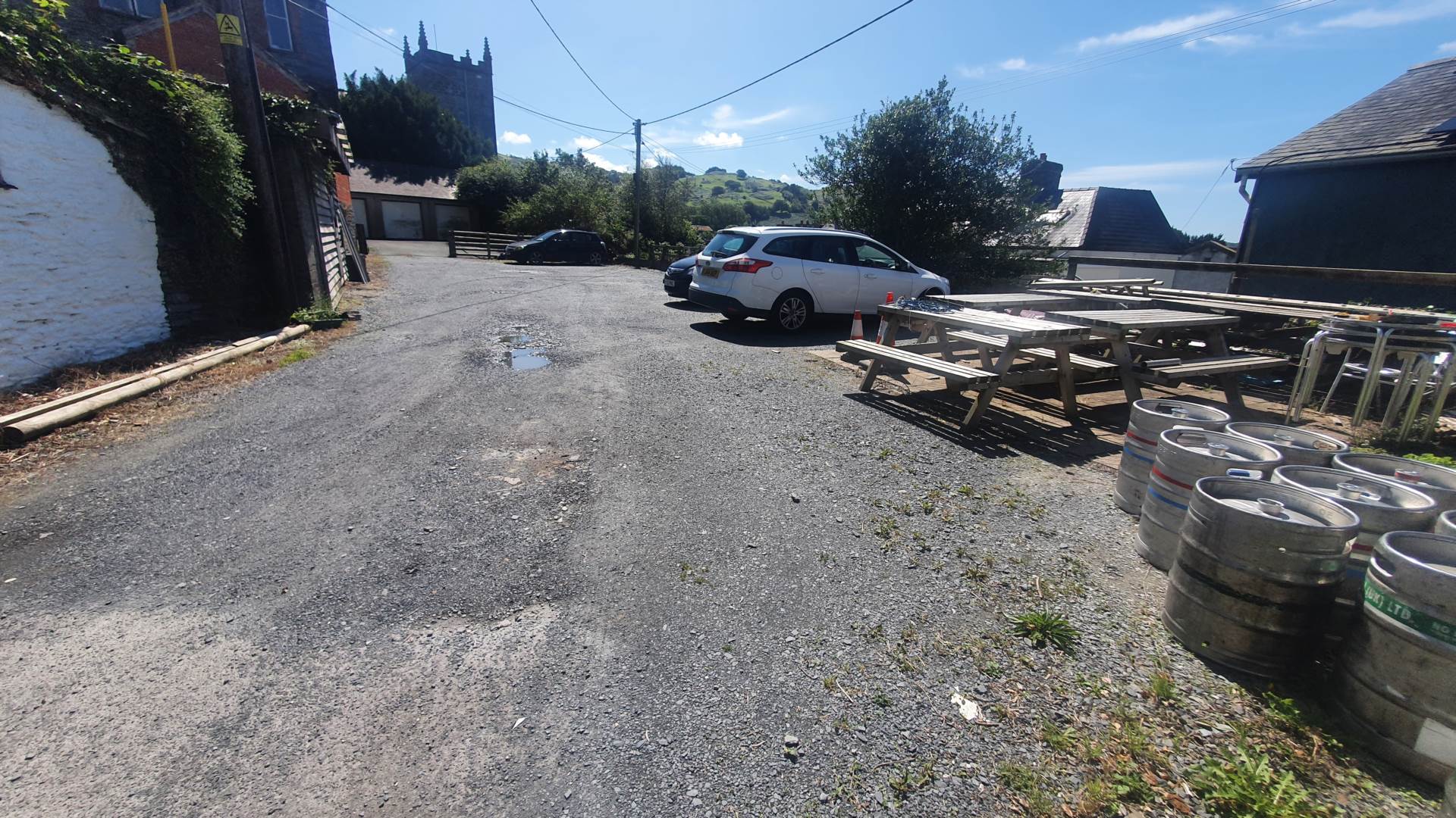 Dyfi Foresters Inn, Machynlleth, Image 25
