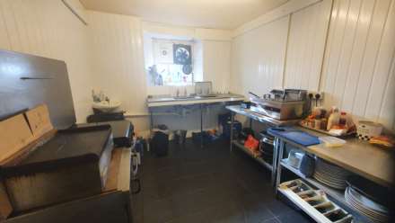 Dyfi Foresters Inn, Machynlleth, Image 5