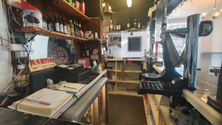 Dyfi Foresters Inn, Machynlleth, Image 6