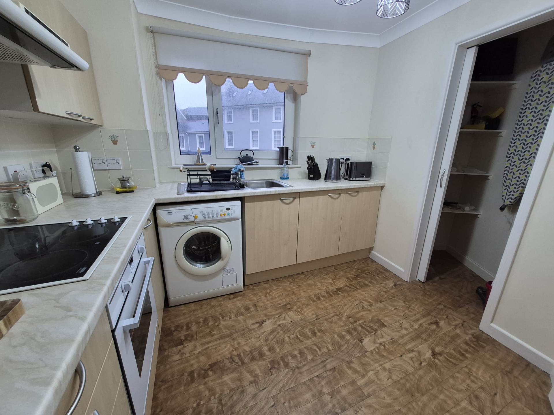 Llys Y Brenin, Aberystwyth, Image 8