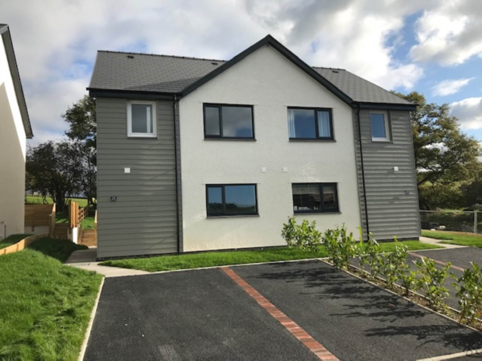 Ger Y Cwm Development, Penrhyncoch, Image 1