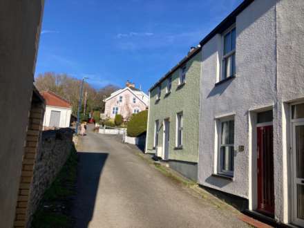 2 Bedroom Terrace, Prospect Place, Llanbadarn, Aberystwyth