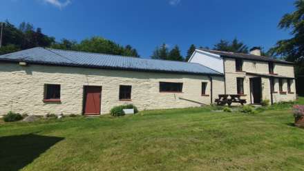 Ysbyty Ystwyth, Ystrad Meurig