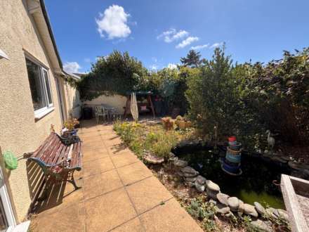 St James Close, Llanon, Image 12