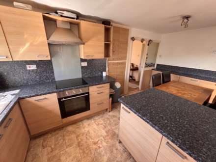 St James Close, Llanon, Image 7