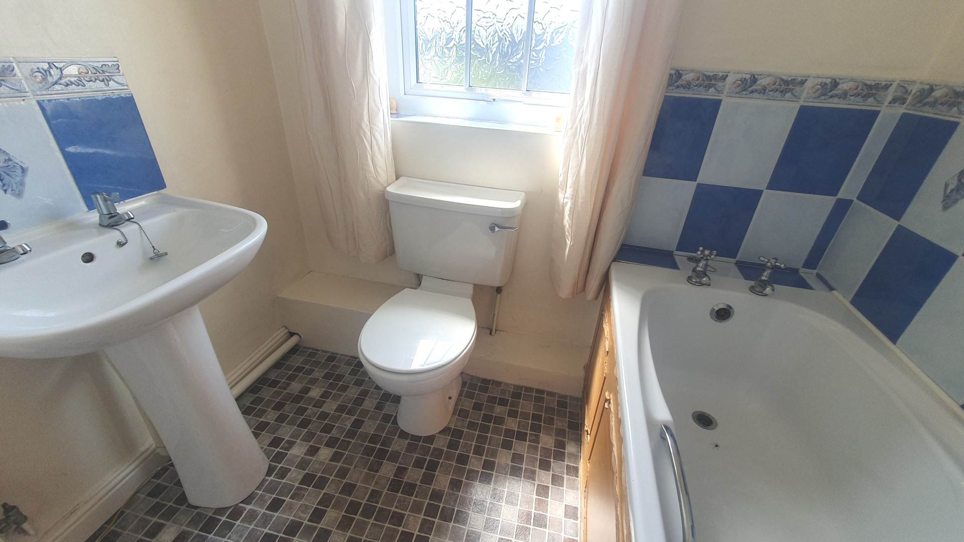 Clos Deiniol, Llanbadarn Fawr, Image 16