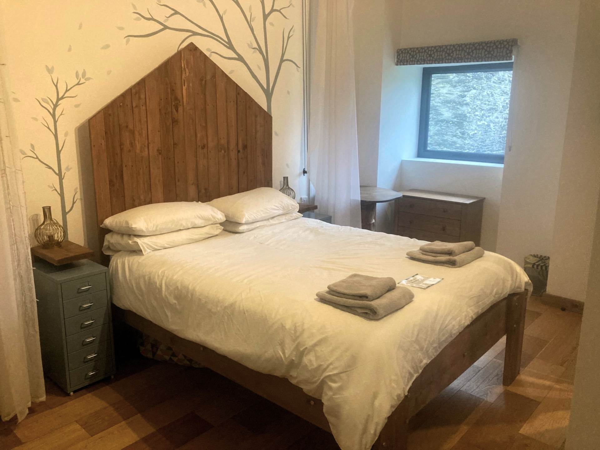 Long Barn, Hafod, Ponthydygroes, Image 15