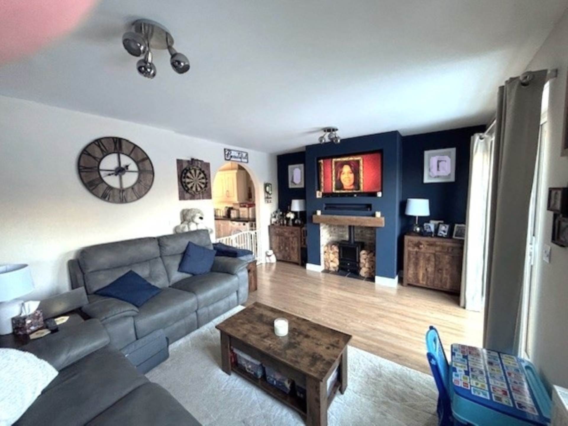 Y Gerddi, Blaenplwyf, Image 2