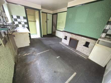 1 Maesyderi, Pontrhydygroes, Image 7