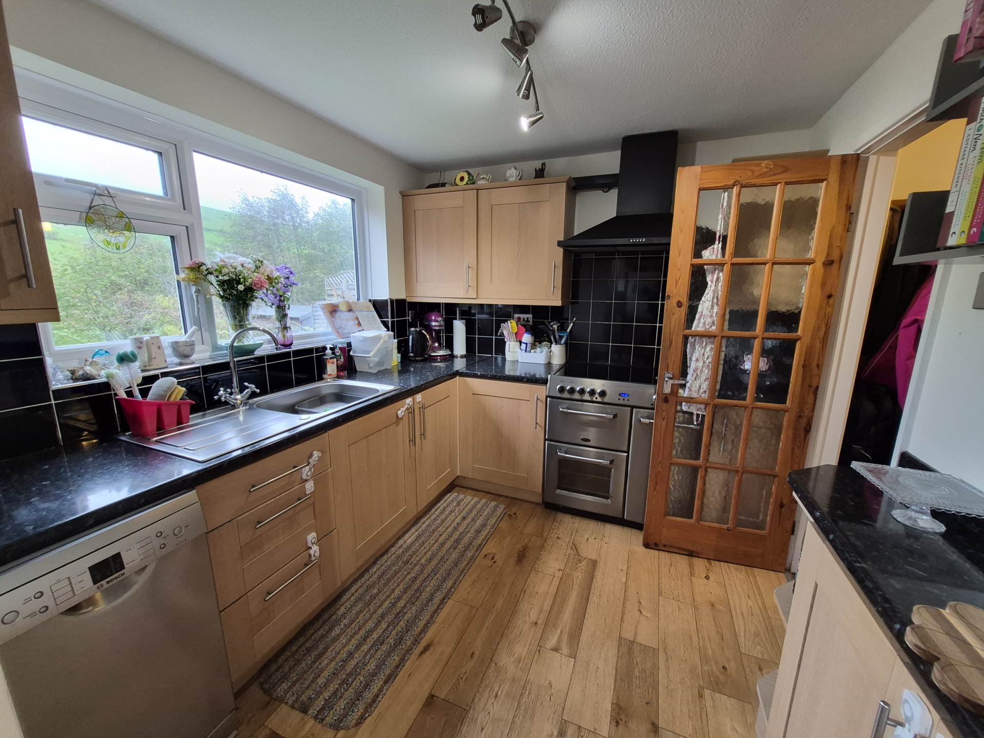 Ger Y Llan, Penrhyn Coch, Image 9