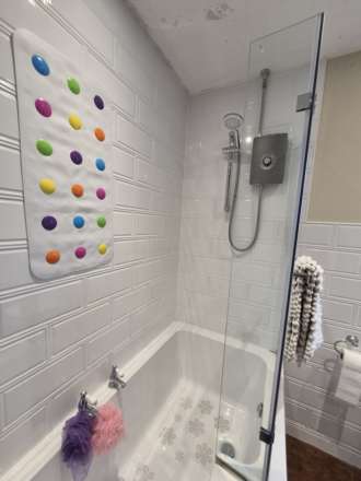 Ger Y Llan, Penrhyn Coch, Image 16