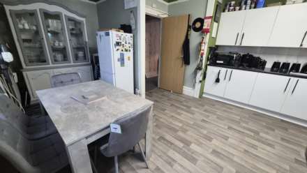 High Street, Aberystwyth, Image 15