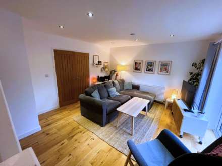 Ger Y Cwm, Penrhyn Coch, Image 7