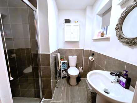 Ger Y Cwm, Penrhyncoch, Image 14