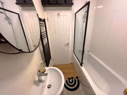 Fifth Avenue, Penparcau, Image 10