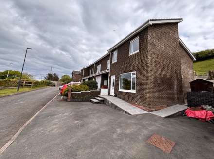 Ropewalk Close, Trefechan, Image 2