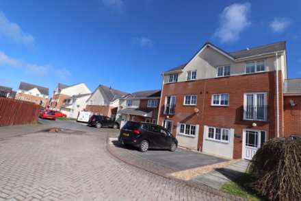 Clos Morgan, Llanbadarn Fawr