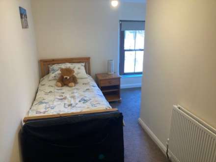 Tregaron, Image 16