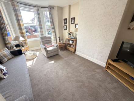 Lyndhurst Road, Exmouth, Image 2
