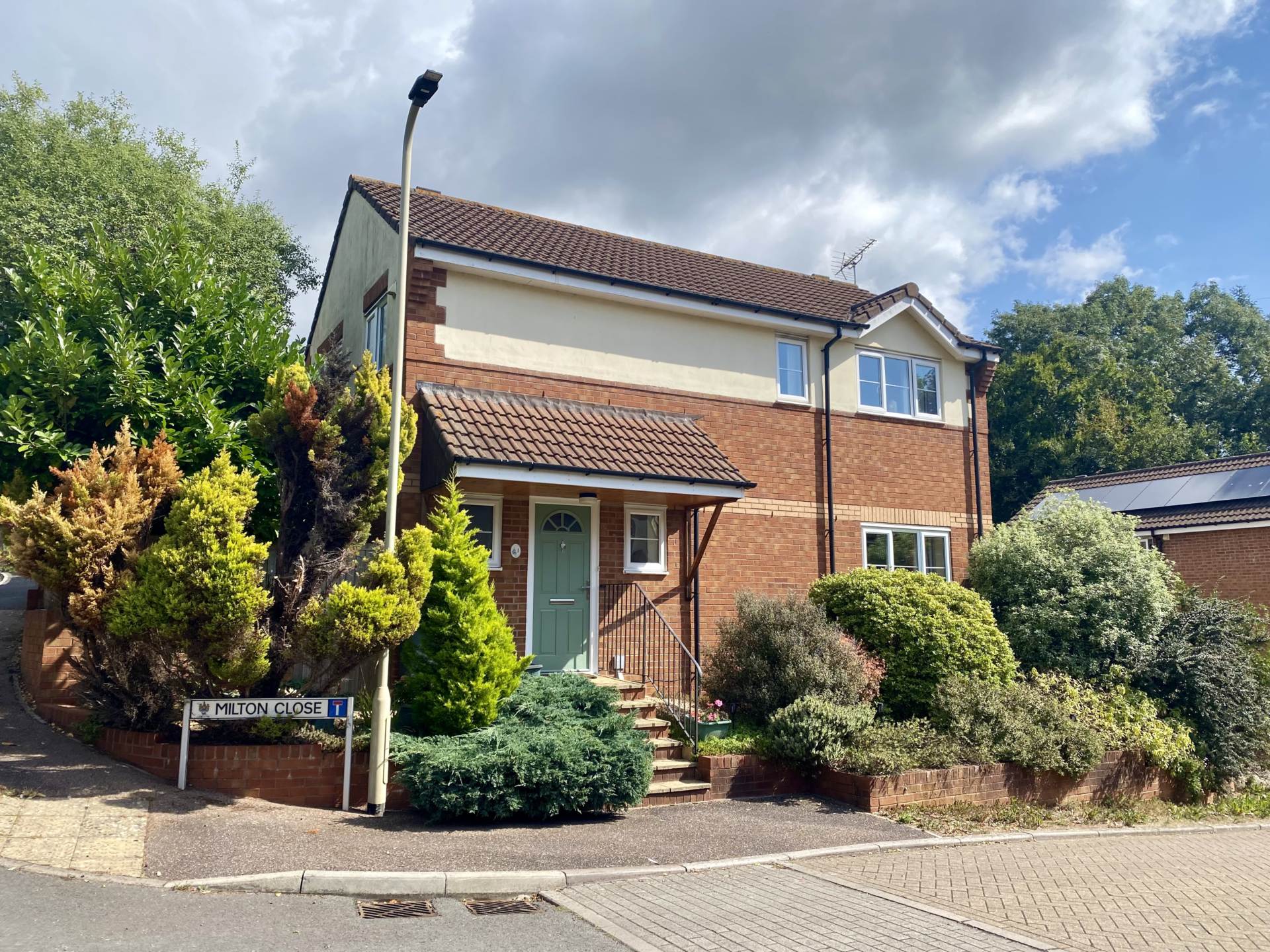 Milton Close, Exmouth, Image 1